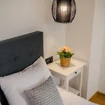 Privatunterkunft Golden Blisko Energylandii *